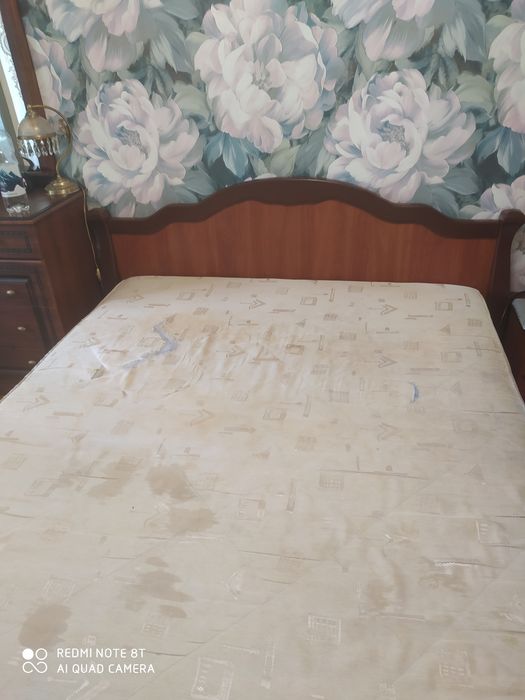 Продам 2-х спальную кровать