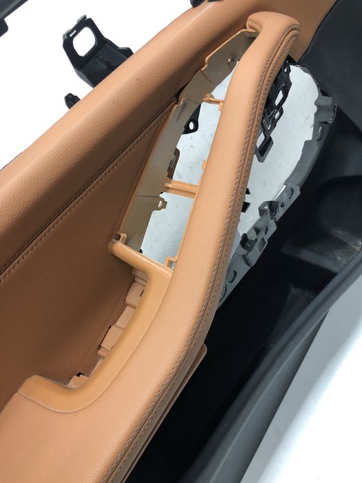 Bmw G05 G07 обшивка карта cognac MCRI