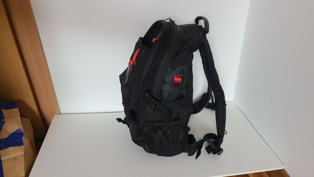 Plecak   ok 20l do szkoly pracy czy miasta.