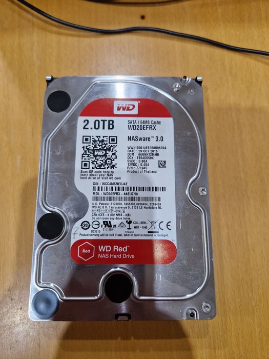 WD RED NAS WARE 3.0 2000gb 2TB 5400rpm sata3 диск hdd Стан гарний 
64M