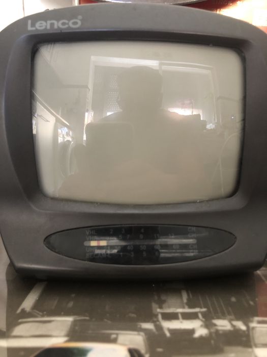Televisão mini vintage