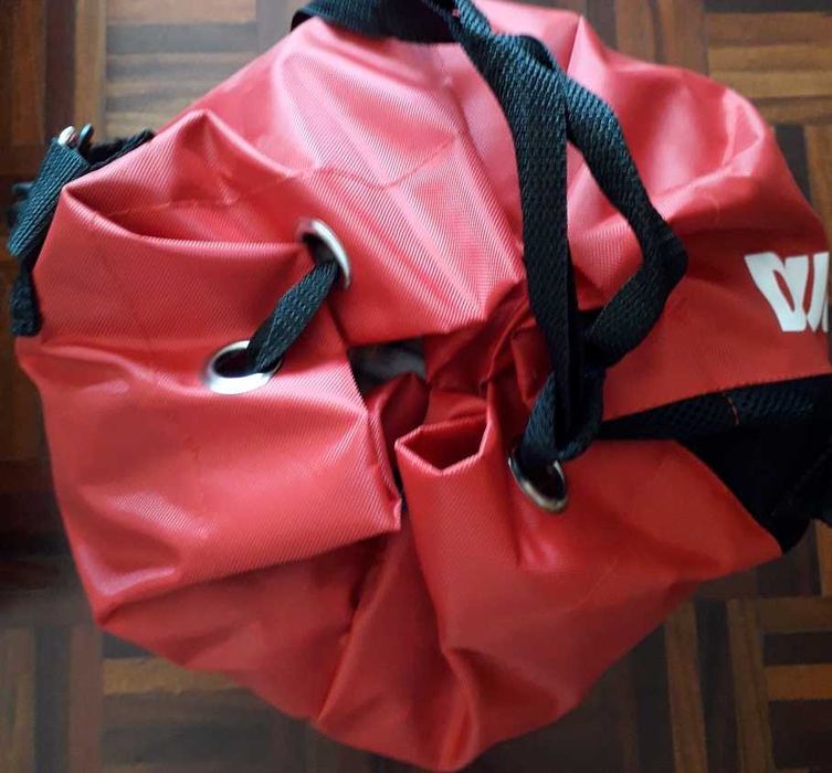Saco de viagem vermelho