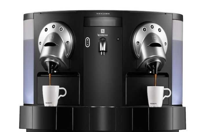 Máquina cafe Nespresso gemini c220