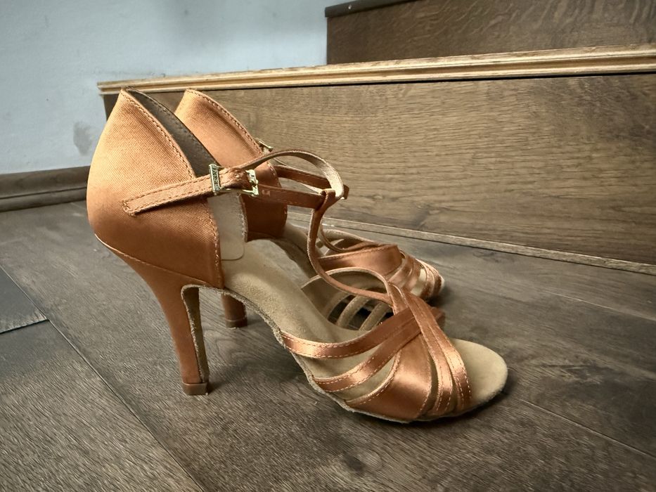 Туфлі для латини Ray Rose