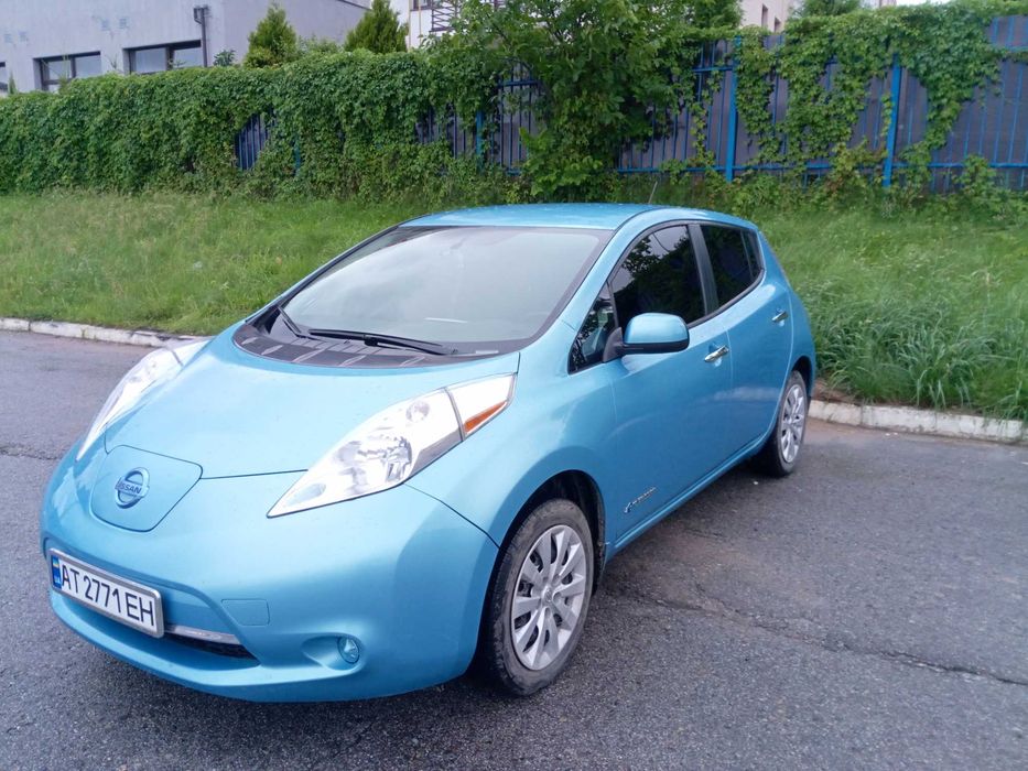 Електромобіль электромобиль Nissan Leaf 2015