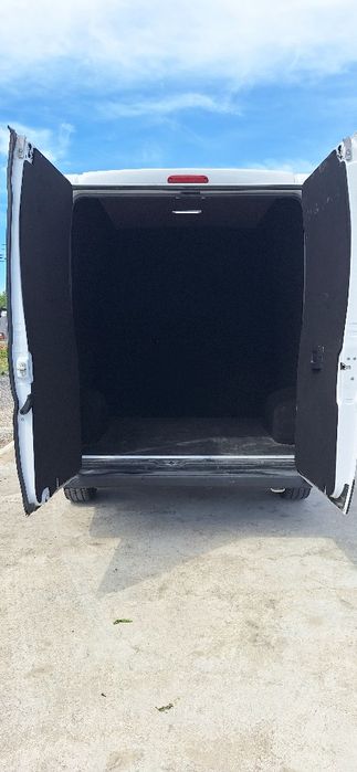 Fiat Ducato 2024 | 70.000 km | Minibus Passageiros | Muito Estimada
