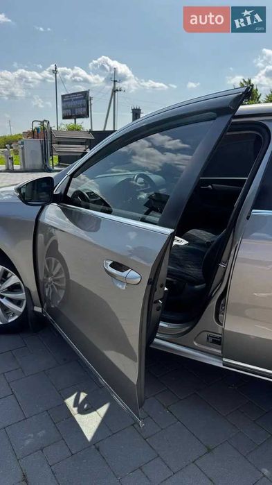 Автомобіль Volkswagen B7 2013 р