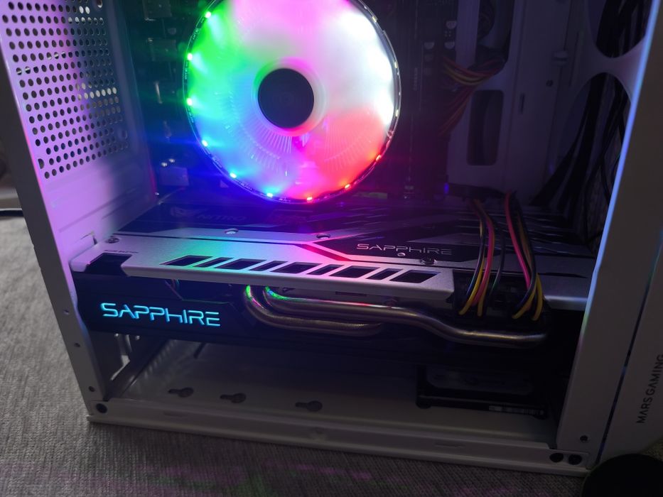 Torre xeon 2650 v3 com RX 580