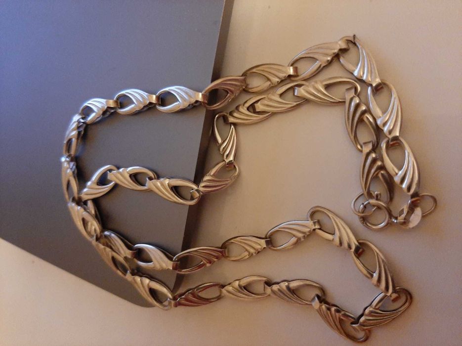 Stary srebrny naszyjnik