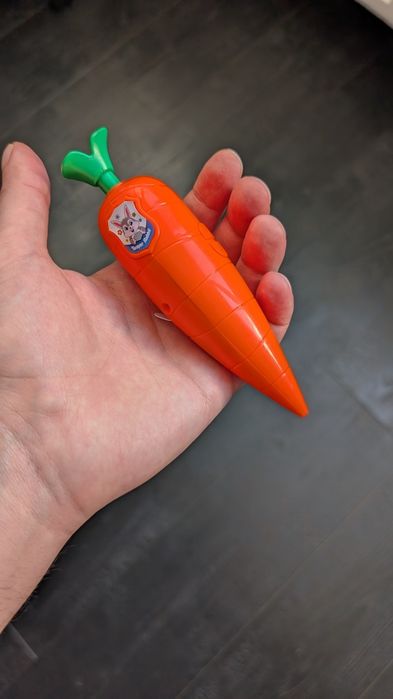 Маленький мобильный диктофон морковка для записи голоса с кнопкой