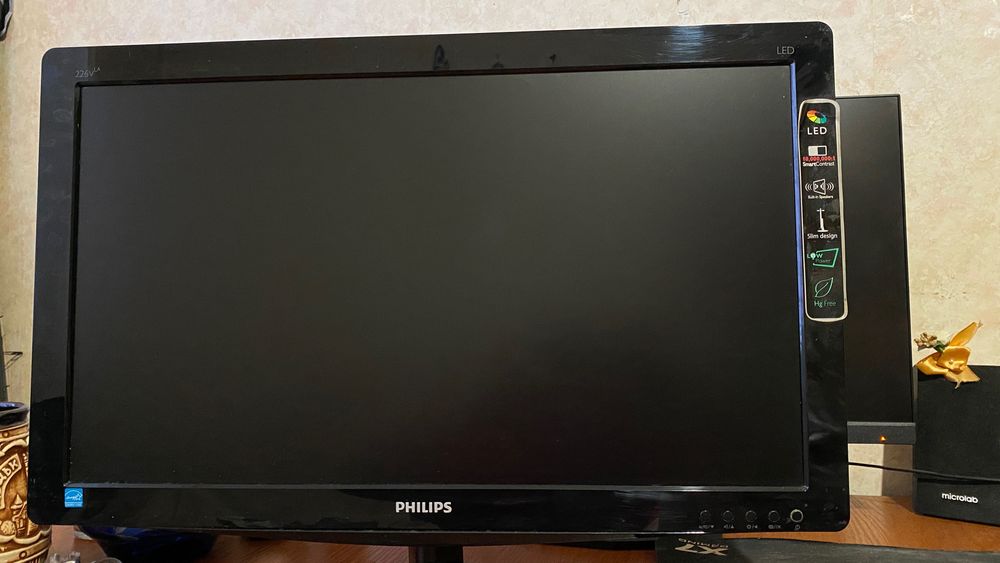 Монітор Philips 21.5" Full HD