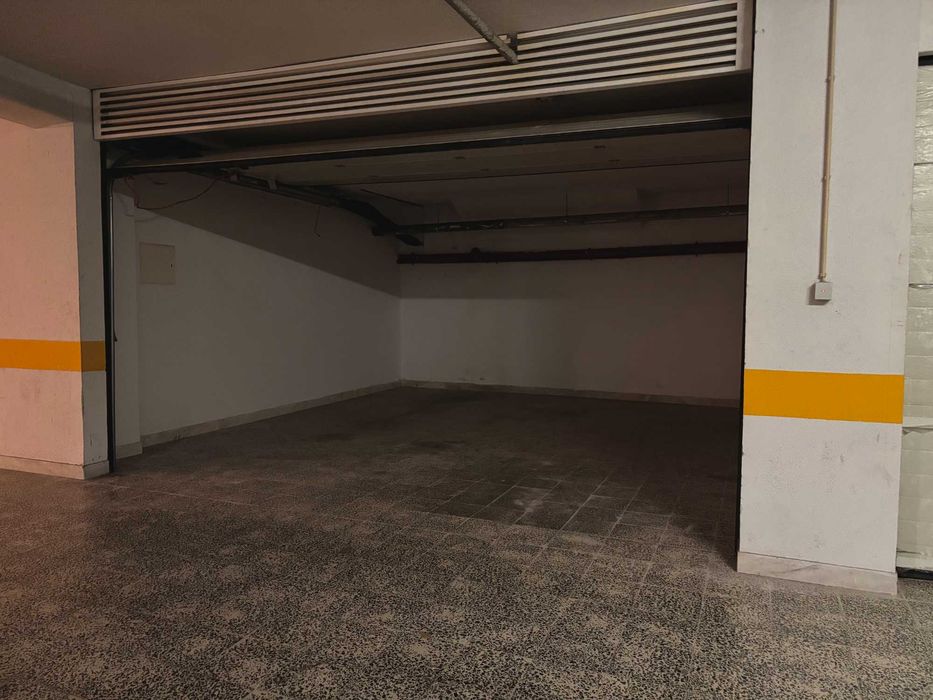 Fantástico T4 - Urb. Alto da Mira - Amadora