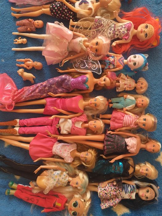 Zestaw lalek barbie i nie tylko