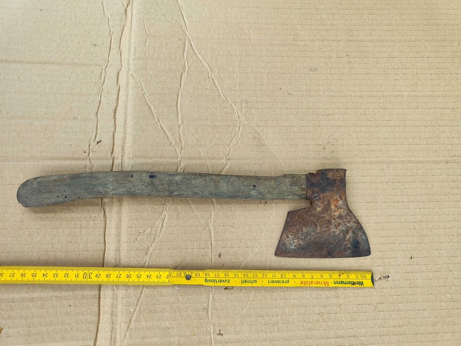 Zabytkowa, bardzo stara mini siekiera - RZADKOŚĆ