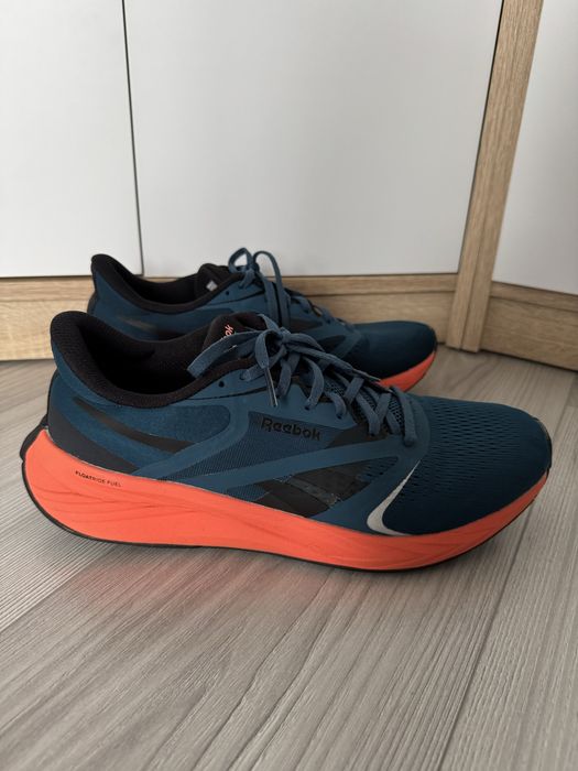 Кросівки чоловічі Reebok Energen Tech Plus 43р.