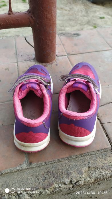 Кросівки дитячі  33р