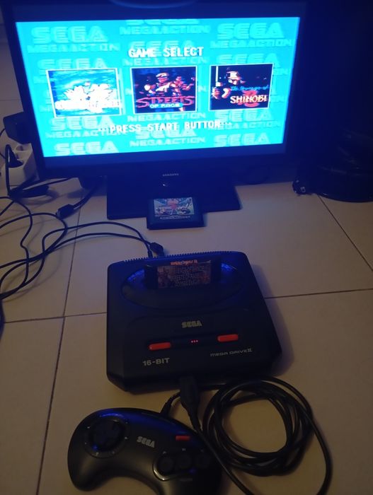 Sega Megadrive 2 com 6 jogos