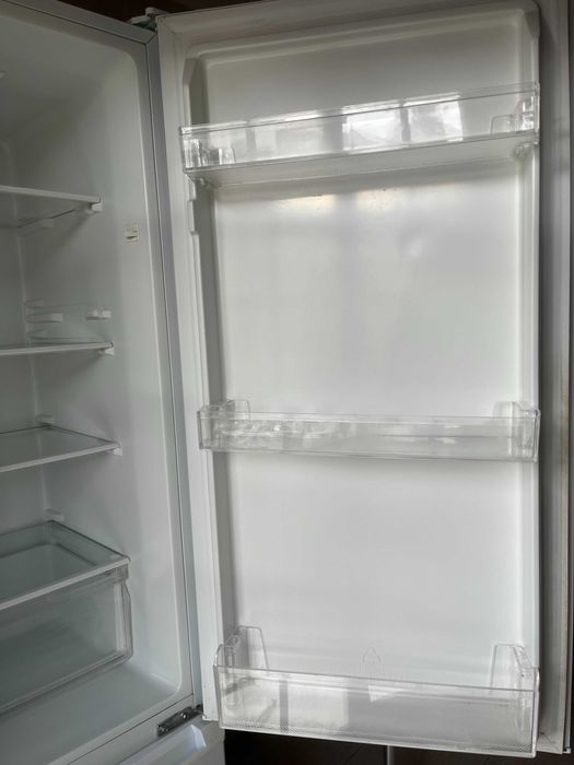 Frigorífico combinado – bom estado geral