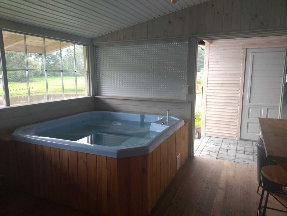 Domek do wynajęcia z sauną, jacuzzi oraz chatą solną