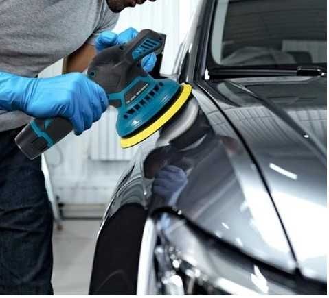 Полировальная аккумуляторная машинка с 2 АКБ.