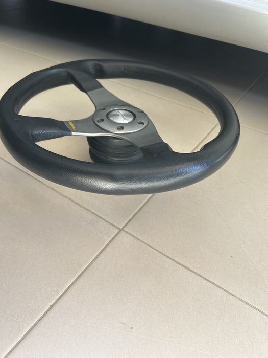 Volante Momo Tuner