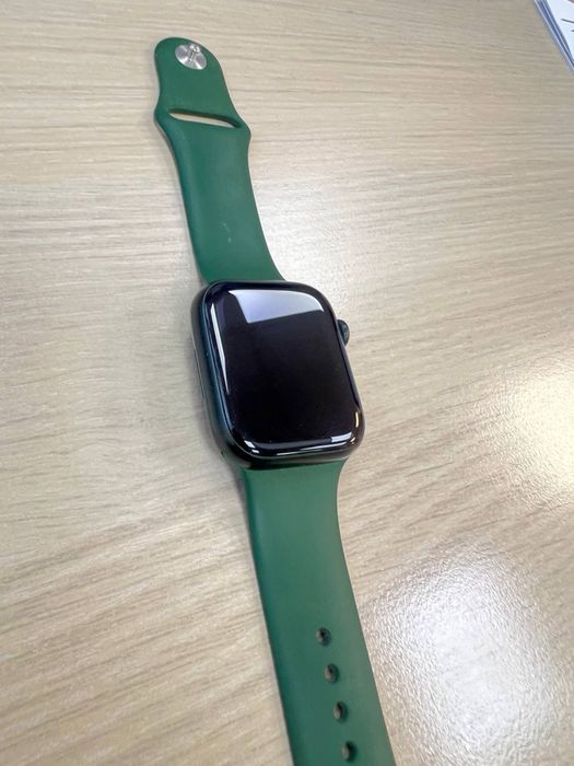 Apple Watch 7 32GB 45”