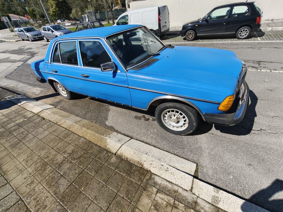Mercedes Benz W123