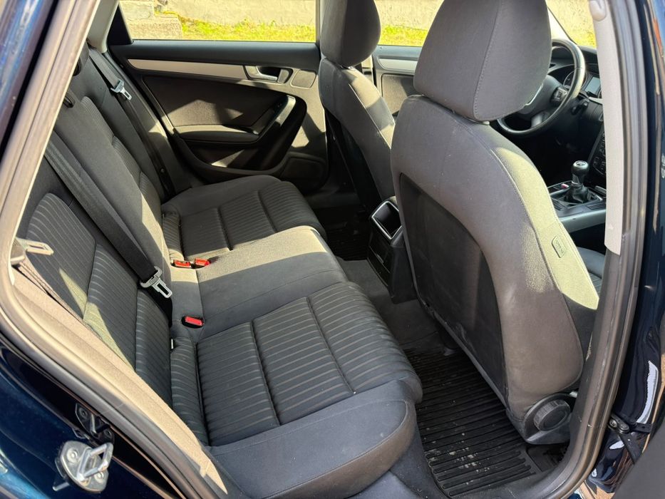 Audi A4 2.0 TDI Xenon Led Klimatronik Tempomat Serwisowana