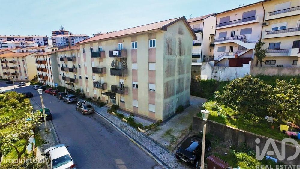 Apartamento T3 em Tavarede de 93 m2