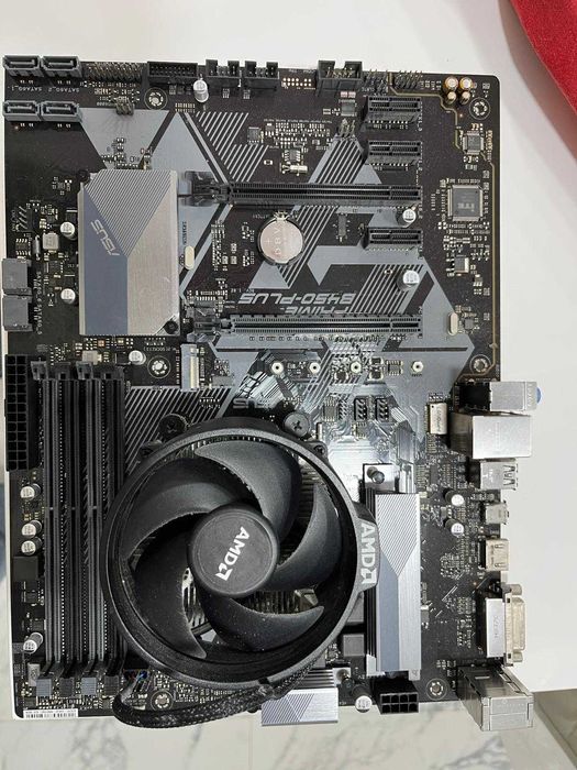 Conjunto Motherboard+CPU Ryzen 5 1400 3.2Ghz