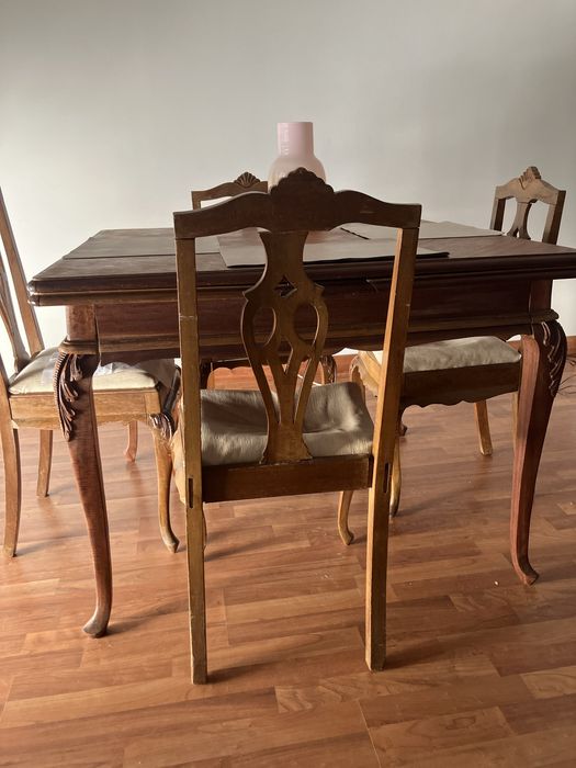 Mesa e 4 cadeiras Queen Anne - Para Restauro