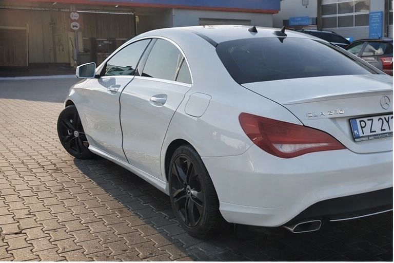 Mercedes Benz Cla 250 4matic