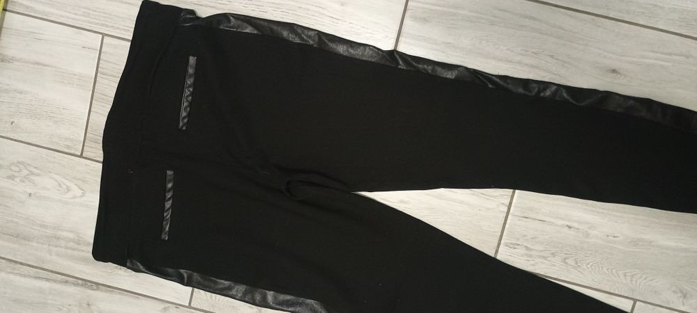 Spodnie legginsy z lampasami rozmiar M/L