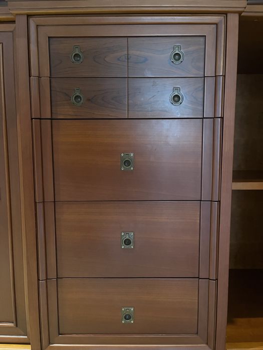 Aparador em cerejeira