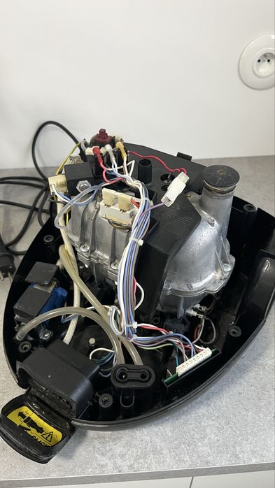 Parownica Karcher SC 1402 uszkodzona na czesci