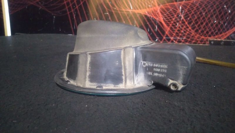 Tampa Do Combustivel Volkswagen Passat (3B2)