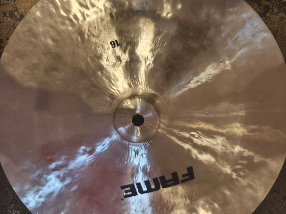 Prato Wahoon Fame China 16", B20 Bronze – Excelente Estado (Bateria)