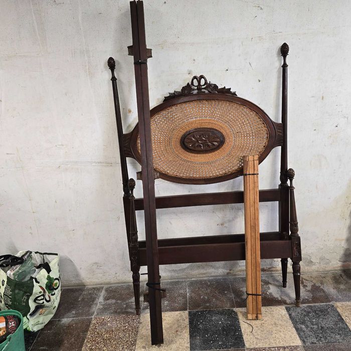 Cama individual Dona Maria