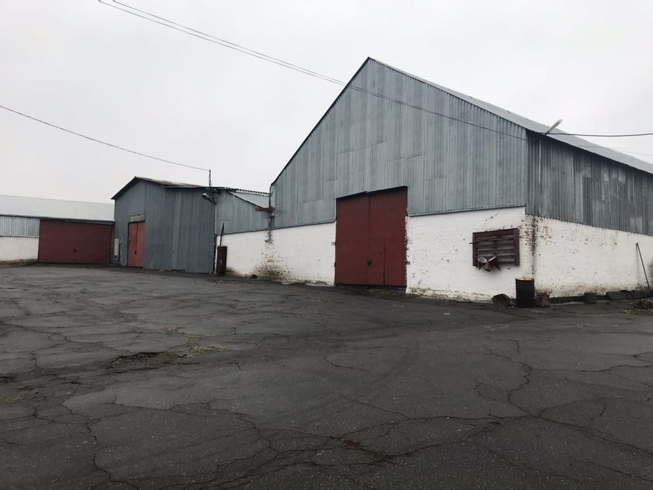 Продам складські приміщення