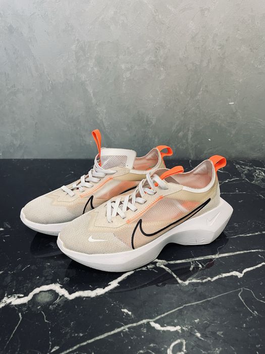 Кросівки жіночі nike