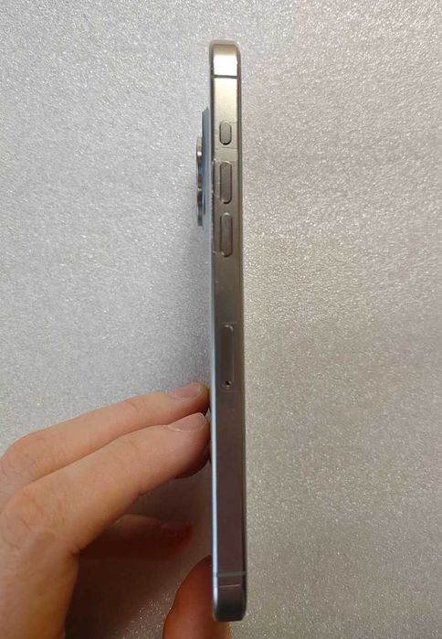 Iphone 15 pro max 256gb Natural Titanium фіз-sim, всі функції працюють