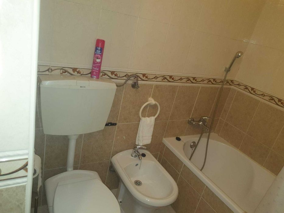 No Centro de Armação de Pera. E a 100 metros da Praia