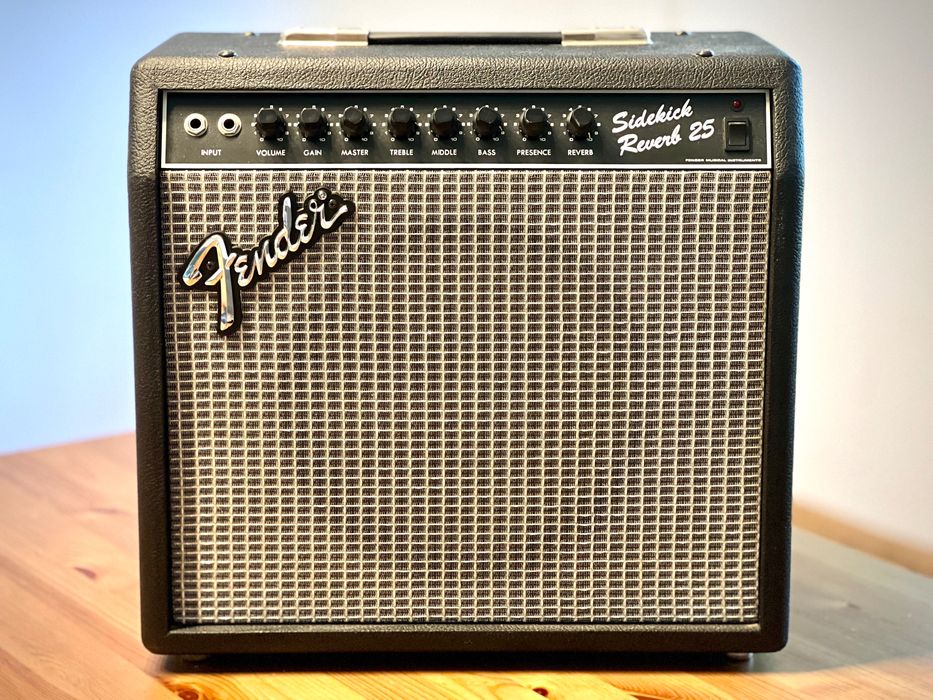 Fender Sideckick Reverb 25 Japan