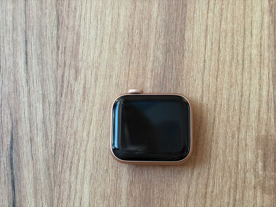 Apple Watch SE 40mm Rose Gold | Stan 9/10 | Różowe Złoto