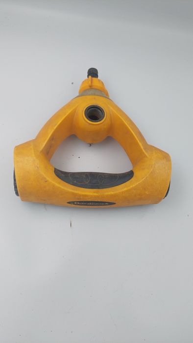 Gardena spryskiwacz uszkodzony