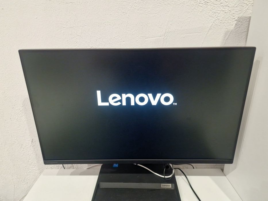 Komputer stacjonarny lenovo