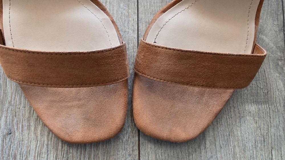 Stradivarius, sandały rozm.40