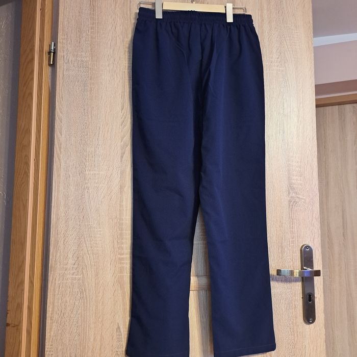 Spodnie dresowe granat 46