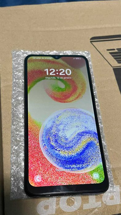 Samsung Galaxy A04 (64GB / 4GB RAM) - Desbloqueado