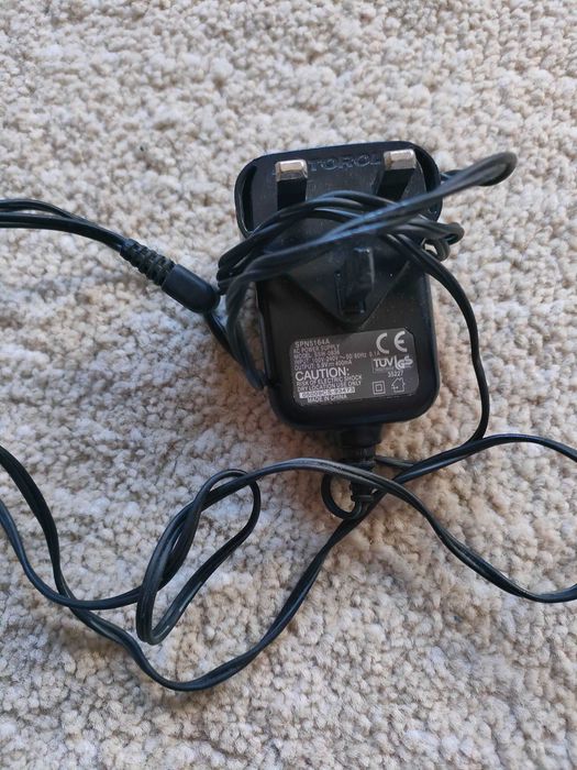 Zasilacz Motorola SPN5164A 5.9V 400mA